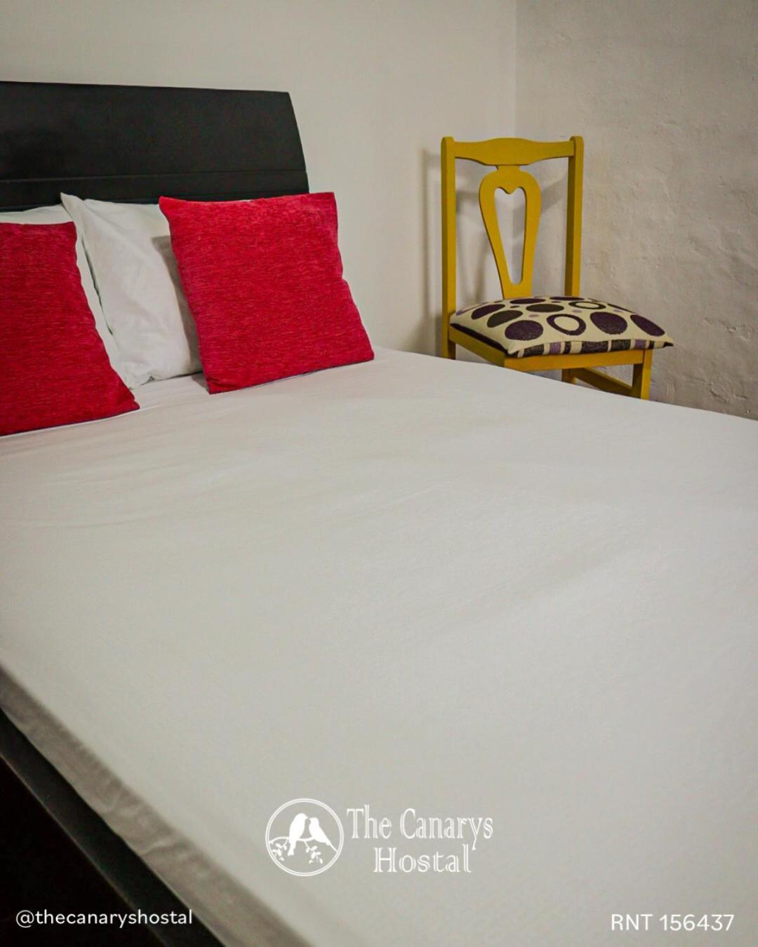 The Canarys Hostal Санта-Роса-де-Кабаль Экстерьер фото